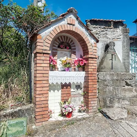 Tuscan - Capanna Dei Muli Regnano (Massa-Carrara)