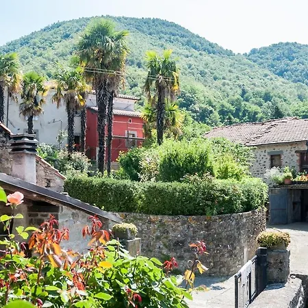Holiday home Tuscan - Capanna Dei Muli Regnano (Massa-Carrara)