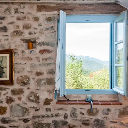 Tuscan - Capanna Dei Muli * Regnano (Massa-Carrara)